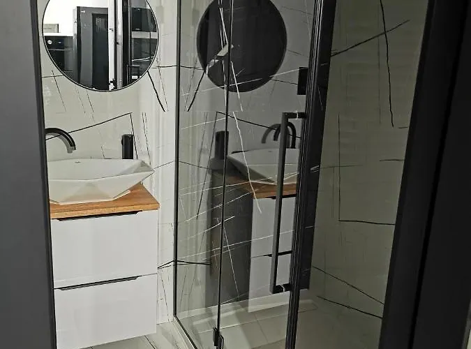 Przy Bursztynowym Stadionie * 格但斯克